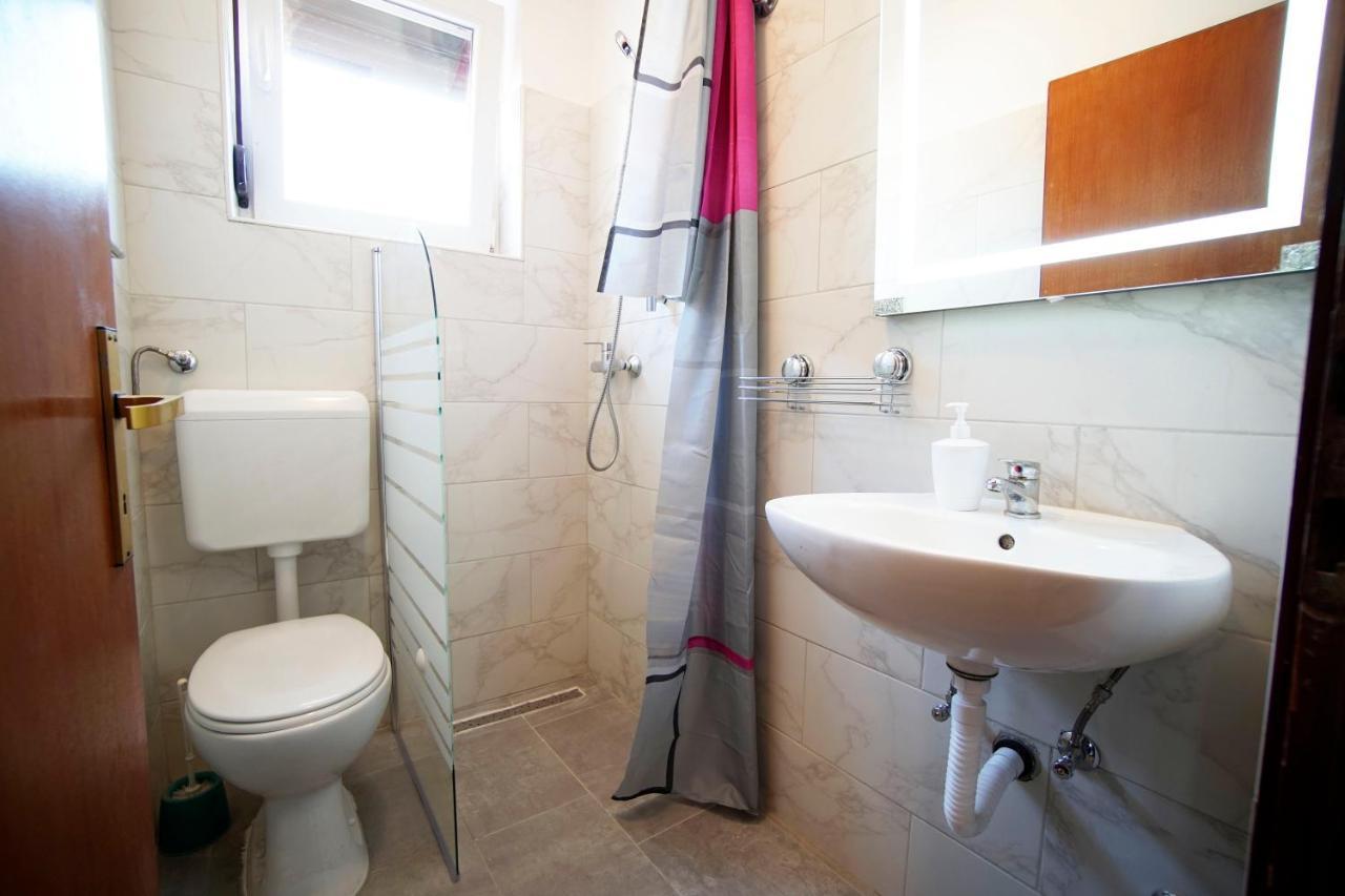 Kožino Apartments Roberta מראה חיצוני תמונה