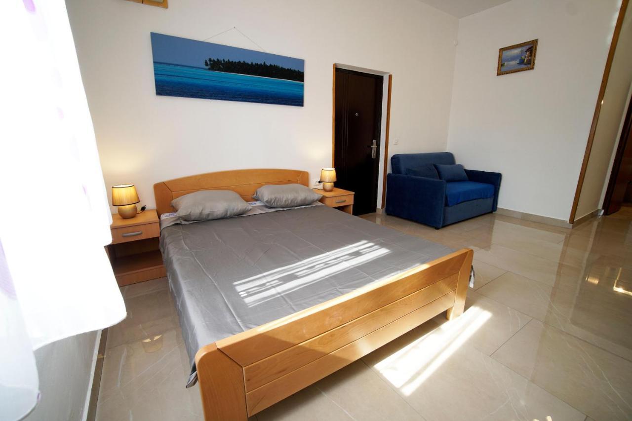 Kožino Apartments Roberta מראה חיצוני תמונה