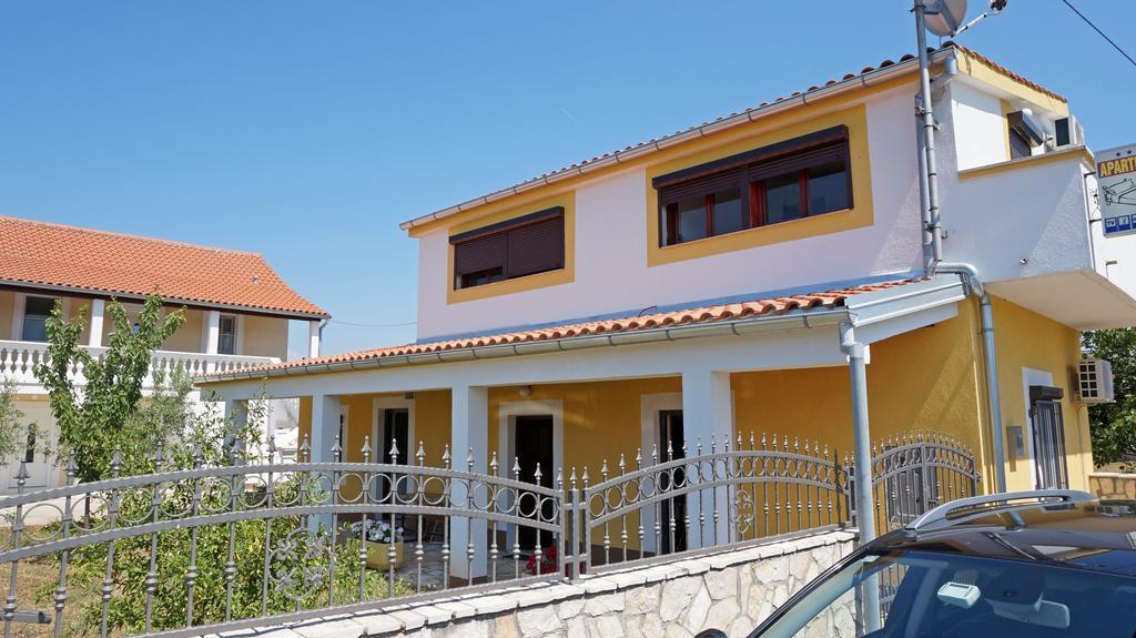 Kožino Apartments Roberta מראה חיצוני תמונה