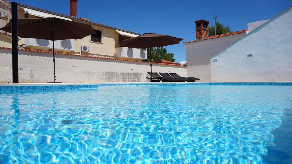 Kožino Apartments Roberta מראה חיצוני תמונה