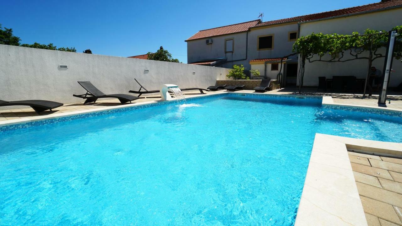 Kožino Apartments Roberta מראה חיצוני תמונה