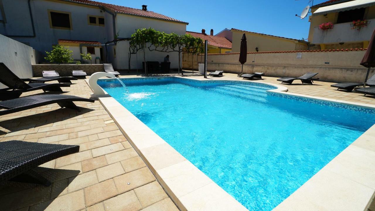 Kožino Apartments Roberta מראה חיצוני תמונה