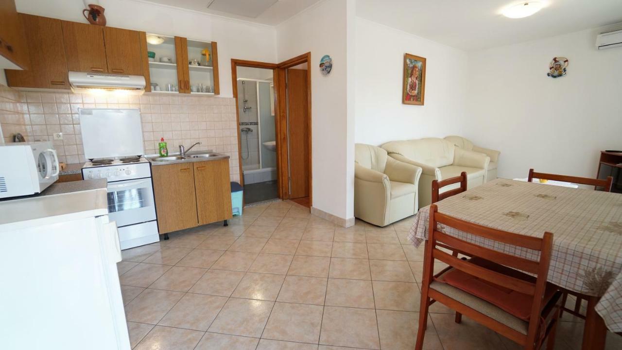 Kožino Apartments Roberta מראה חיצוני תמונה