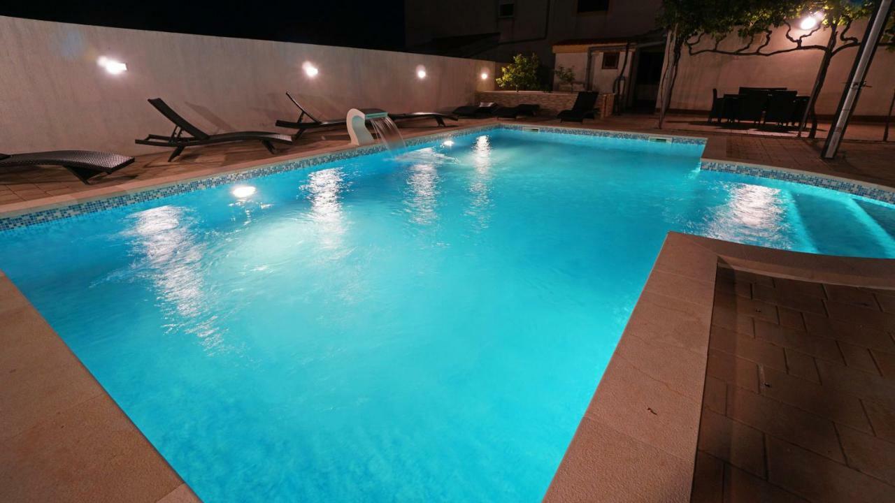 Kožino Apartments Roberta מראה חיצוני תמונה